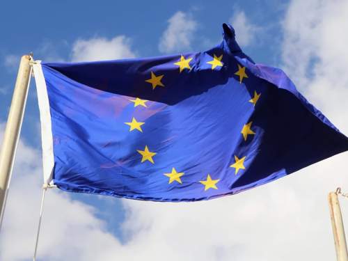 Bloomberg: ЕС хочет провести встречу с РФ по Украине