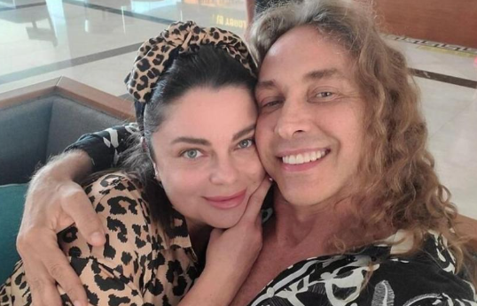 Наташа Королева призналась, что пользуется услугами поклонника-визажиста