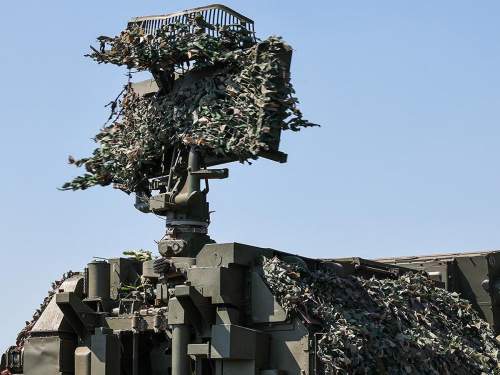 ПВО России уничтожило воздушный шар и БПЛА в Подмосковье (ФОТО, ВИДЕО) ПВО России уничтожило воздушный шар и БПЛА в Подмосковье (ФОТО, ВИДЕО)