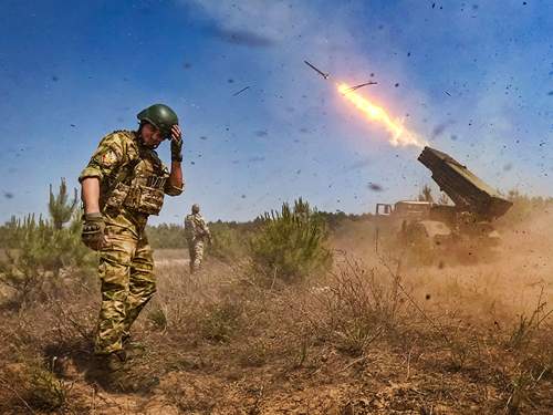 ИноСМИ раскрыли безумный план Запада из-за продвижения ВС РФ в зоне СВО