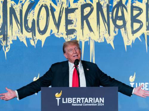 WP: Трамп заявил, что бомбил бы Москву, если бы конфликт с Украиной начался при нем