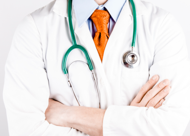 Врач Егорова посоветовала избегать солнца при приеме ретиноидов и антибиотиков Врач Егорова посоветовала избегать солнца при приеме ретиноидов и антибиотиков