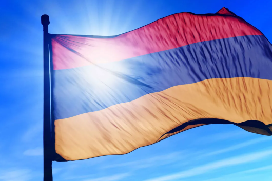 Политологи Бредихина и Геворгян прочат Пашиняну отставку из-за протестов