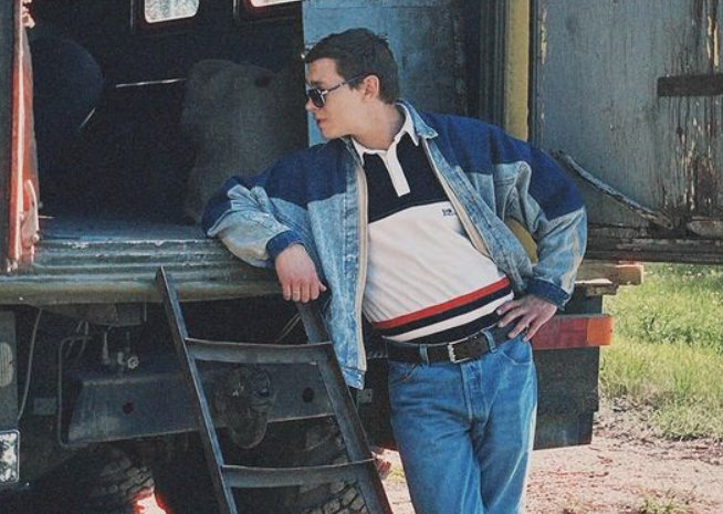 Солистка «Комбинации» Иванова пожалела Кологривого на съемках сериала о группе Солистка «Комбинации» Иванова пожалела Кологривого на съемках сериала о группе