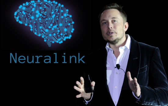 Первый человек с имплантом Neuralink рассказал, что использует его ежедневно