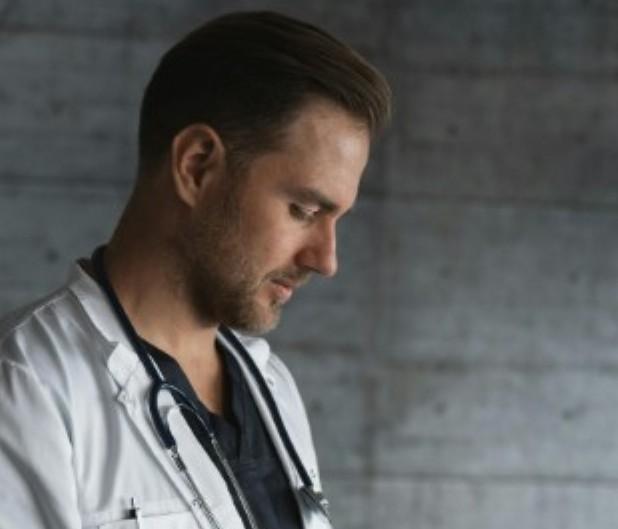 Врач Малышева назвала признаки разновидности рака мозга, как у Заворотнюк Врач Малышева назвала признаки разновидности рака мозга, как у Заворотнюк