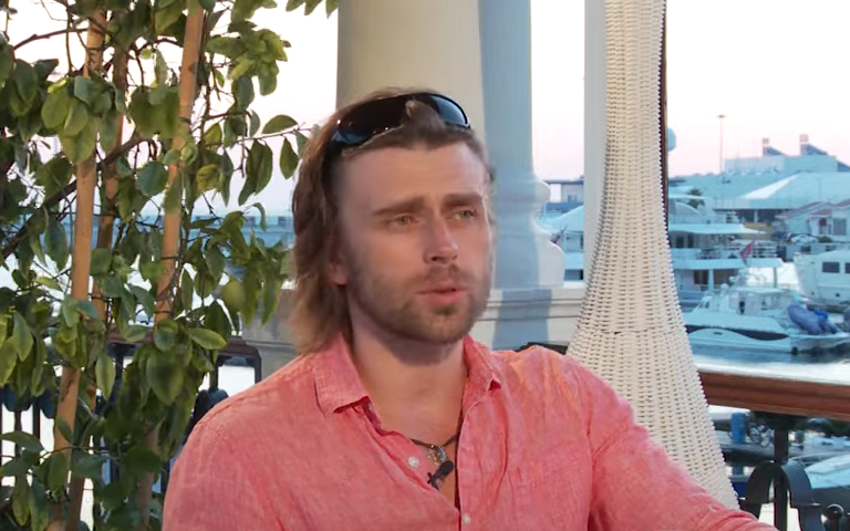 Муж Заворотнюк за несколько дней до ее смерти мог жить в гостинице