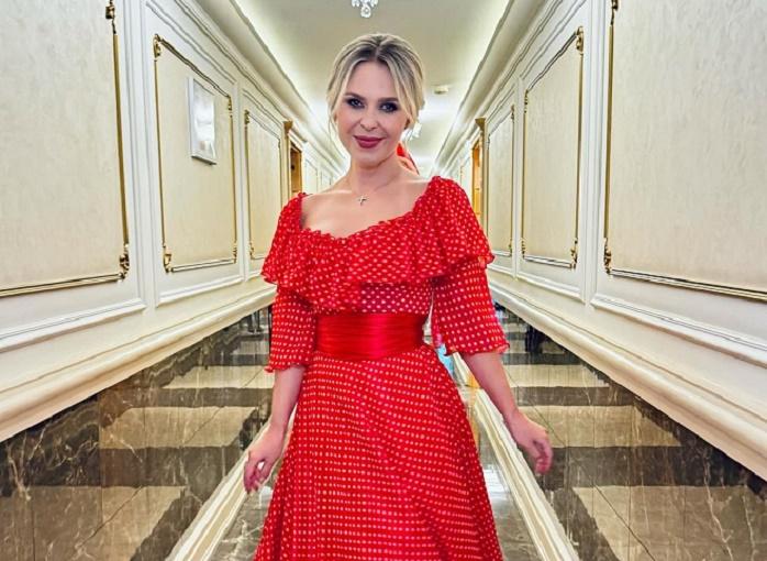 Пелагея обвинила Телегина в «беззубой жестокости» по отношению к их общей дочери Пелагея обвинила Телегина в «беззубой жестокости» по отношению к их общей дочери