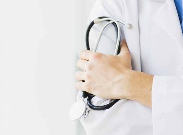 В США медики обнаружили у бессимптомной пациентки рак кожи на последней стадии В США медики обнаружили у бессимптомной пациентки рак кожи на последней стадии