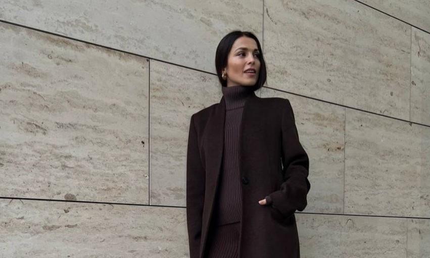 Сати Казанова требует больше полумиллиона рублей за отмену своего концерта в день траура по "Крокусу"