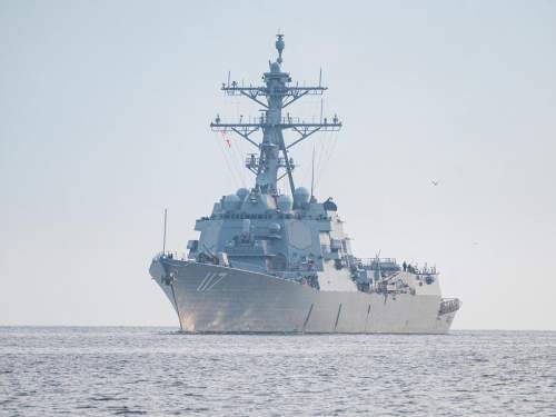 CBS: Россия отправила военные корабли и самолеты к берегам США CBS: Россия отправила военные корабли и самолеты к берегам США