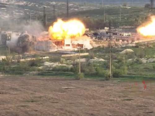 &laquo;Западная Украина в огне&raquo;: ВС РФ нанесли массированный удар по аэродромам и инфраструктуре ВСУ (ВИДЕО)