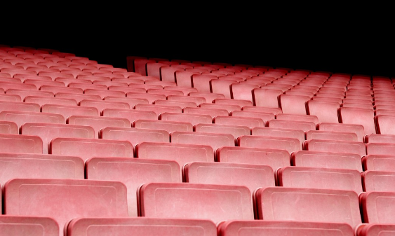 На собрании в Театре Сатиры стало плохо артисту Анисимову На собрании в Театре Сатиры стало плохо артисту Анисимову