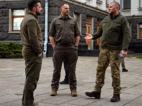 Times раскрыл, кто стоит за увольнением главкома ВСУ Валерия Залужного