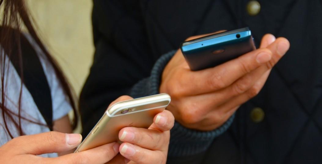 Эксперт Савченко назвал опасные способы зарядки смартфона Эксперт Савченко назвал опасные способы зарядки смартфона