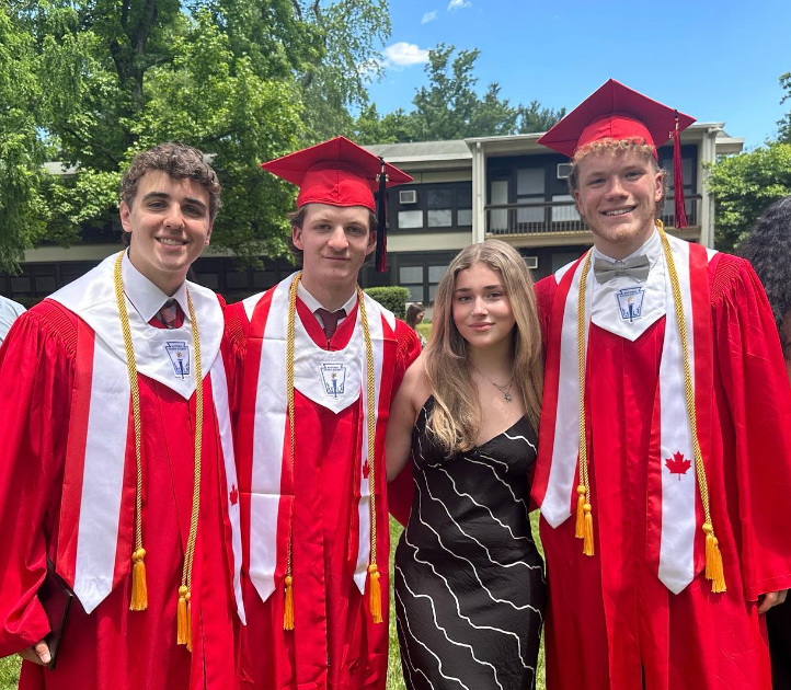 16-летняя дочь Алсу расплакалась на выпускном друзей в США