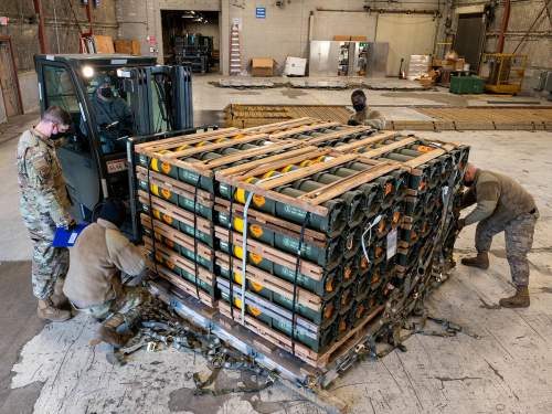 WP: США сняли многолетний запрет на поставку вооружения &laquo;Азову&raquo;*