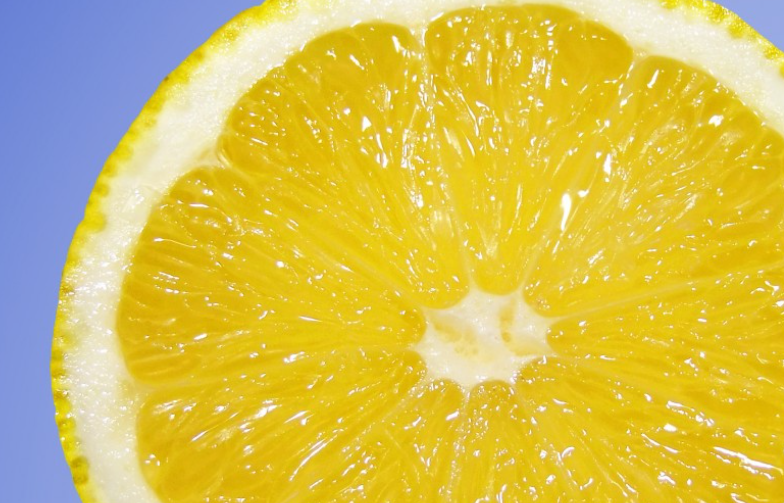 Перечислены наиболее полезные ингредиенты, которые можно добавить в стакан воды Перечислены наиболее полезные ингредиенты, которые можно добавить в стакан воды