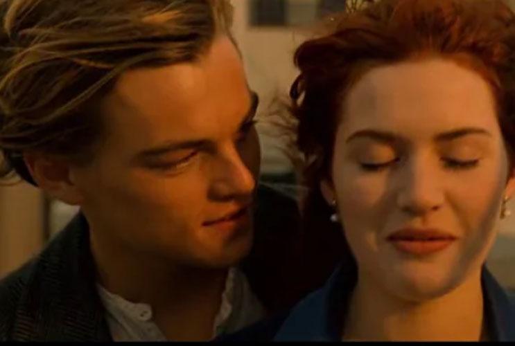 Уинслет после поцелуя с Ди Каприо выглядела так, будто облизала шоколад