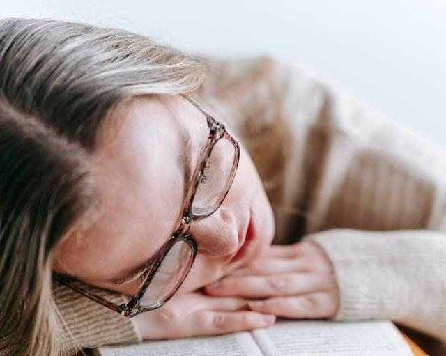 Врач Агапкин рекомендовал дневной сон для быстрого восстановления сил