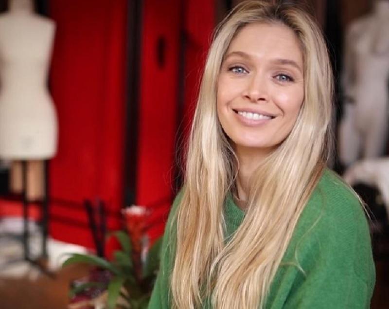 Вера Брежнева кардинально сменила имидж и предстала в дерзком образе Вера Брежнева кардинально сменила имидж и предстала в дерзком образе