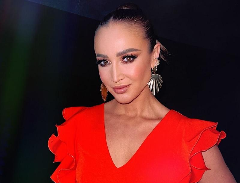 Лейбл Бузовой подал в суд на ночной клуб "Цех" за нарушение авторских прав