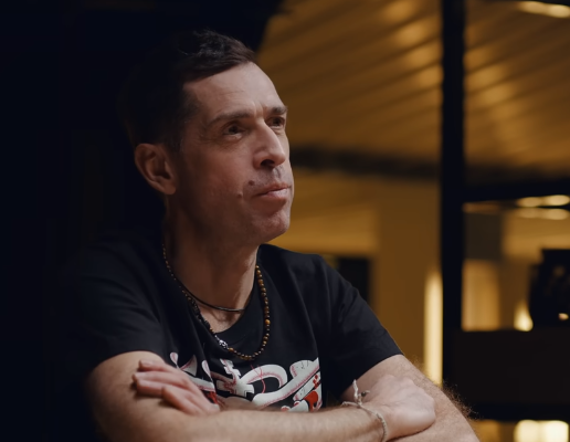 Максим Покровский назвал условие для возвращения в Россию Максим Покровский назвал условие для возвращения в Россию