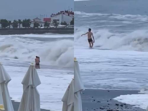 Туристку в Сочи во время прогулки унесло в море: жуткие кадры попали в Сеть (ВИДЕО) Туристку в Сочи во время прогулки унесло в море: жуткие кадры попали в Сеть (ВИДЕО)
