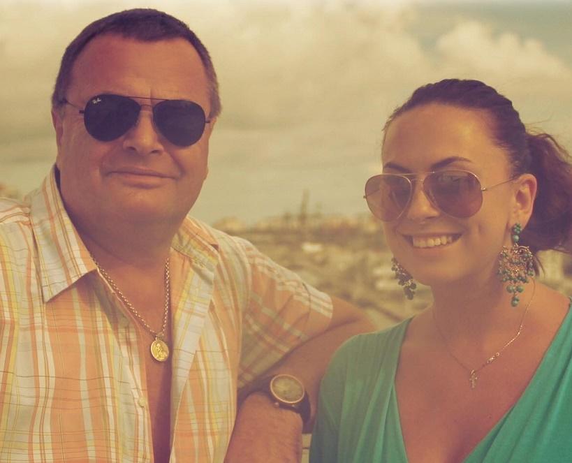 У отца Жанны Фриске прихватило сердце от оживлённого ИИ-образа умершей дочери У отца Жанны Фриске прихватило сердце от оживлённого ИИ-образа умершей дочери