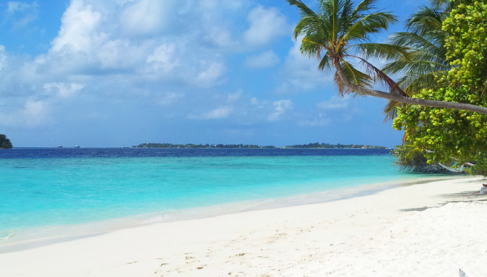 Тревел-блогер Ансталь назвала худшие страны для отпуска с июня по август