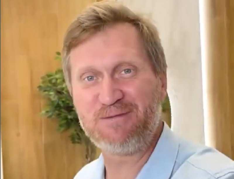 Звезда «Уральских пельменей» Рожков чувствует усталость от юмористического шоу