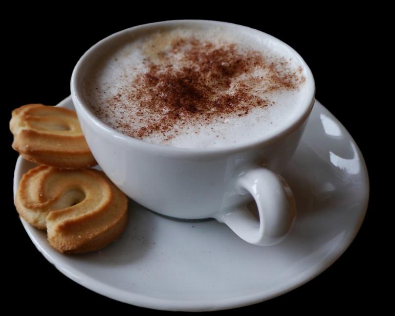 Диетолог Денисова рекомендовала не отказываться от кофе с молоком