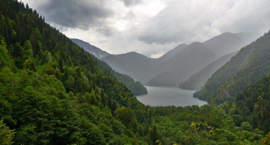 Названы новые правила для въезда и пребывания россиян в Абхазии