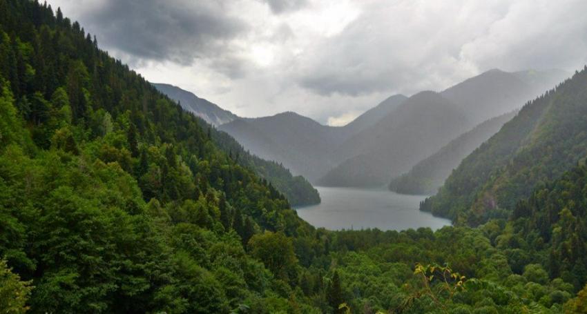 РИА Новости: 50% туристов тратит на путешествия больше запланированного