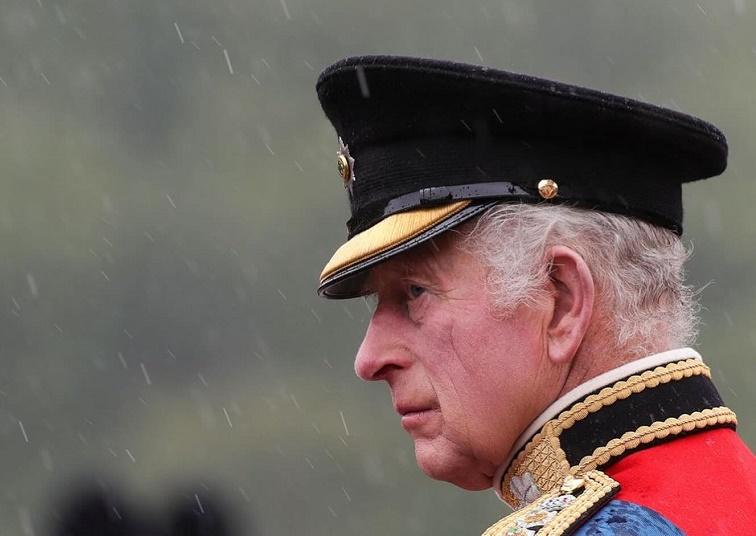 Карл III обсуждал визит в США, где он сможет навестить принца Гарри и внуков