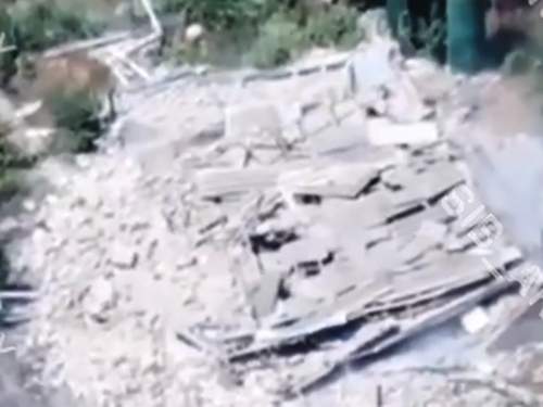 ВС РФ применяют &laquo;царь-дрон&raquo; в зоне СВО, сносящий дома с ВСУ (ВИДЕО)