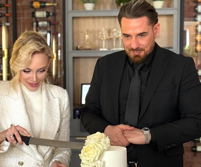 Жена Омарова сообщила, что ему удалось восстановиться после предательства