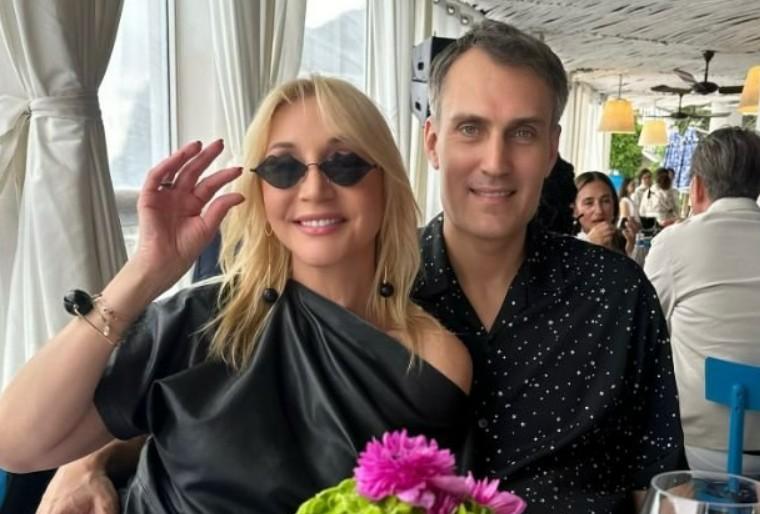 Орбакайте на концерте в Израиле избежала падения во время «проклятой песни»