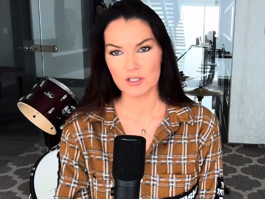 Вероника Степанова впервые отреагировала на иск от Анастасии Решетовой