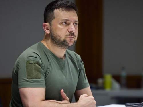 Зеленский срочно потребовал собрать Совбез ООН из-за удара ВС РФ по Киеву Зеленский срочно потребовал собрать Совбез ООН из-за удара ВС РФ по Киеву