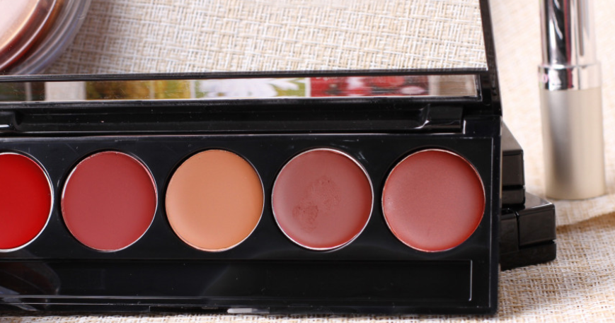 Врач Евдошенко советует выбирать косметику с натуральными маслами Врач Евдошенко советует выбирать косметику с натуральными маслами