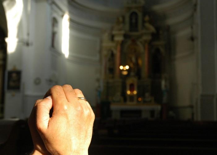 Священник Игорь Сильченков пояснил, за какие грехи Господь наказывает болезнями