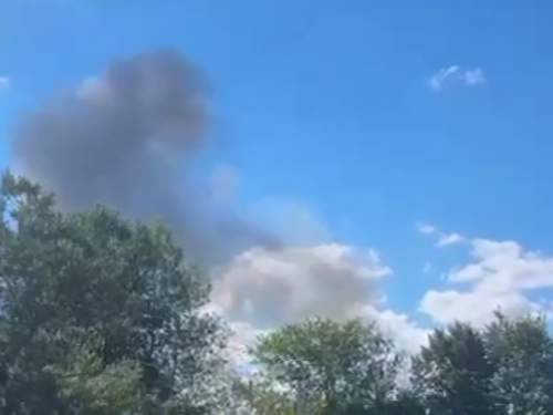 В Подмосковье разбился самолет Superjet: погибли члены экипажа (ФОТО, ВИДЕО)