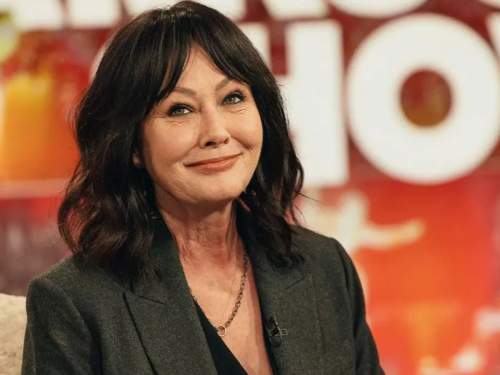 Звезда «Зачарованных» Шеннен Доэрти умерла от рака в возрасте 53 года Звезда «Зачарованных» Шеннен Доэрти умерла от рака в возрасте 53 года