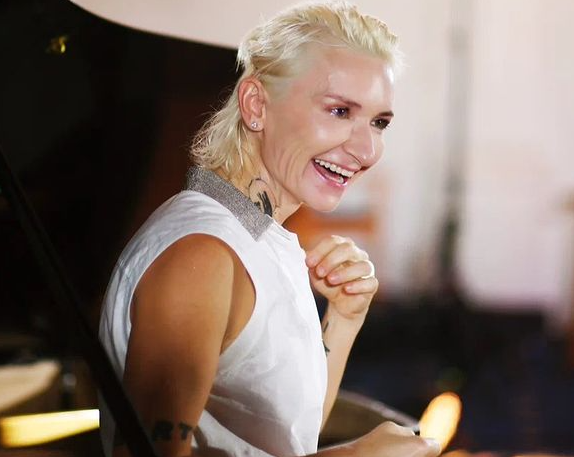 Диана Арбенина удивила признанием о борьбе с наркозависимостью Диана Арбенина удивила признанием о борьбе с наркозависимостью