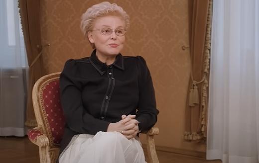 У Елены Малышевой в Нью-Йорке нашли роскошный дворец с чернокожими мальчиками У Елены Малышевой в Нью-Йорке нашли роскошный дворец с чернокожими мальчиками