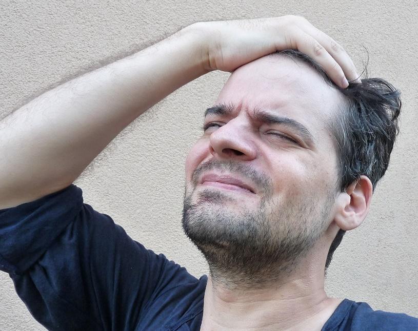 Невролог Григорьев назвал приступы мигрени признаком депрессии