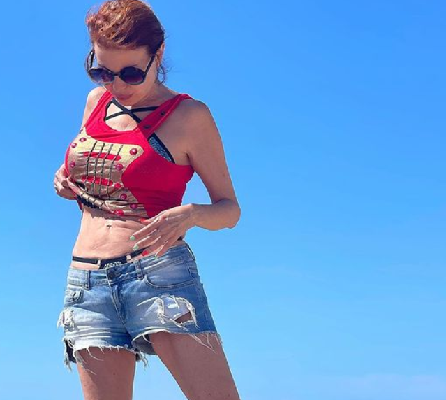 Наталья Штурм с энтузиазмом отнеслась к скандалу с Натальей Ионовой