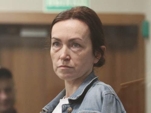 Журналистку Курмашеву приговорили на 6,5 лет колонии за фейки о ВС РФ