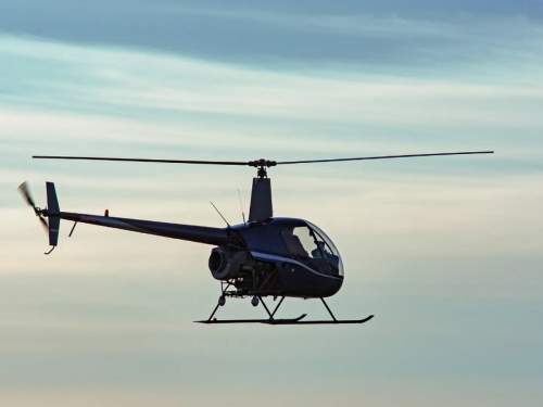 В Якутии обнаружили пропавший вертолет Robinson и тела четырех человек (ФОТО)